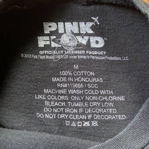 SOLD 🔴 Pink Floyd band tee dark side of the moon - Picture 4 of 6